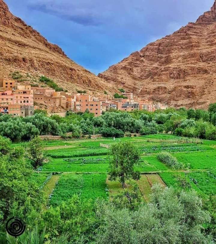 Relais Des Nomades Hotel Tinghir Bagian luar foto